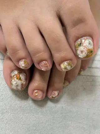 ネイル FIORITURA Maikoのネイルデザイン