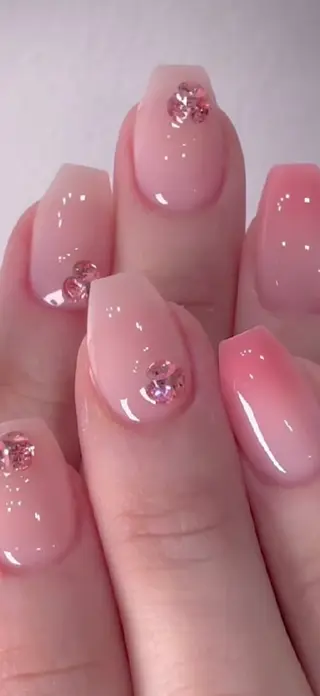 ネイル エクラン ✨CHIHIROのネイルデザイン