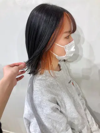 カラー white.梅田 デザインカラー🦄のヘアスタイル