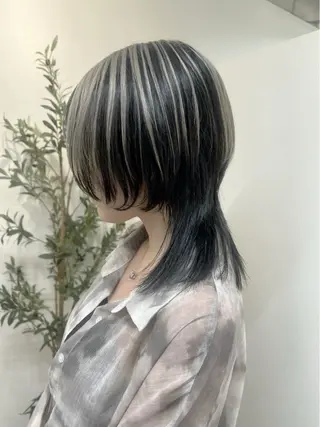 ミディアム メンズ レイヤー ウルフ 弓木啓輔のヘアスタイル