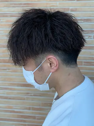 ショート メンズスタイル バレイヤージュ　齋藤のヘアスタイル