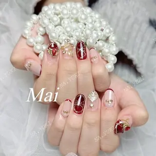 ネイル 🦋 Queenieのネイルデザイン