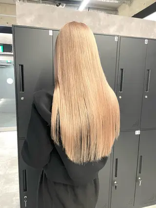 ロング カラー ハイトーン特化 川井優汰のヘアスタイル