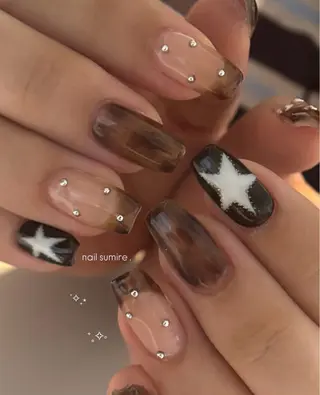 ネイル バオ ゴックのネイルデザイン
