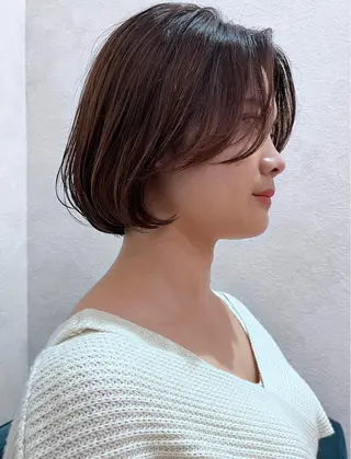 ショート かえ🩶韓国ボブ🎀 透明感カラー🥣のヘアスタイル