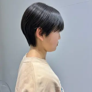 ショート mina🪐立川駅/ 無料ショートカットのヘアスタイル