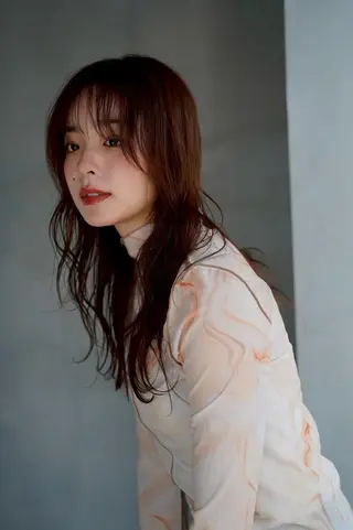 セミロング navile GINZAのヘアスタイル
