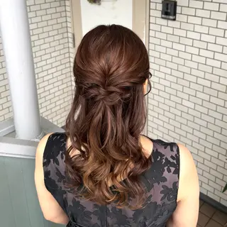 セミロング ヘアアレンジ 褒められヘアメイク /‎ボブ女子🐶みおのヘアスタイル
