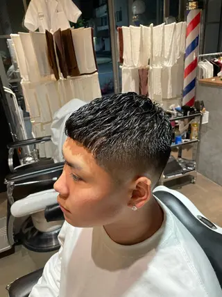 ショート パーマ メンズ 小櫃 彰太のヘアスタイル