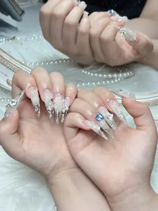 ネイル Eli Muse 新宿ネイルのネイルデザイン