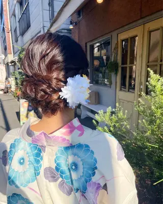 ロング ヘアアレンジ KURIA‪‪/ブリ ーチ/ダブルカラーのヘアスタイル