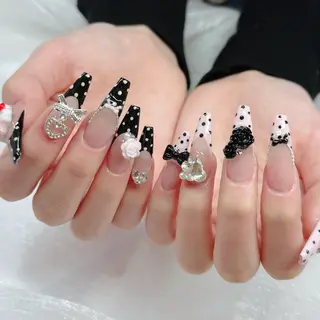 ネイル Lucky Nail Salonのネイルデザイン