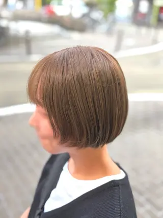 ショート レイヤー/透けカラー ✨KANAのヘアスタイル
