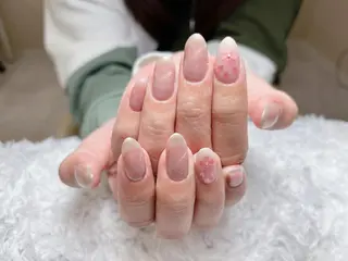 ネイル Shis_🦄shi 韓国風キラキラネイルのネイルデザイン