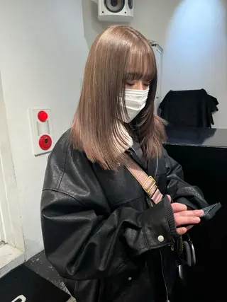 セミロング カラー ヘアアレンジ 艶ハイトーン/ヘア アレンジAYAKAのヘアスタイル