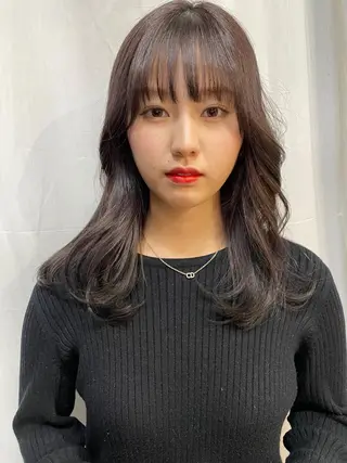 ミディアム カラー ヘアアレンジ 髙塚碧🇰🇷 韓国ヘア🎗️のヘアスタイル
