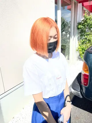 ショート ダメージレスブリーチ HIROSHIのヘアスタイル