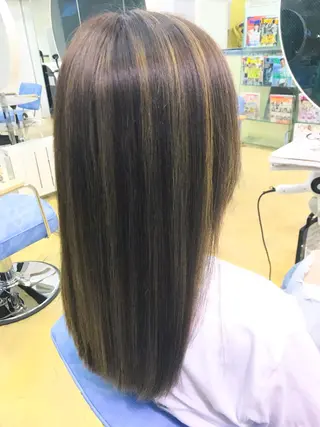 セミロング カラー 松井 敬太郎のヘアスタイル
