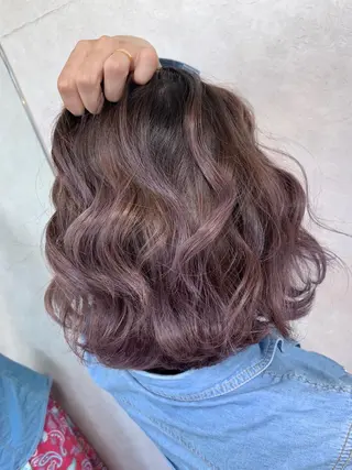ミディアム 穐田 司樹のヘアスタイル