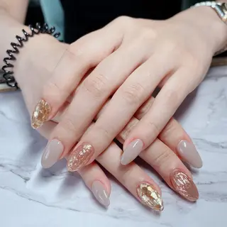 ネイル FLY Nail Salonのネイルデザイン