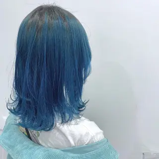 セミロング カラー 🤍💕ブリーチカラ ーAyaka💕🤍のヘアスタイル