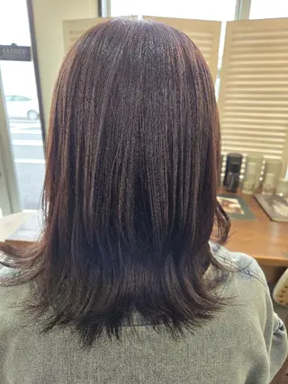 ミディアム 長田 仁美のヘアスタイル