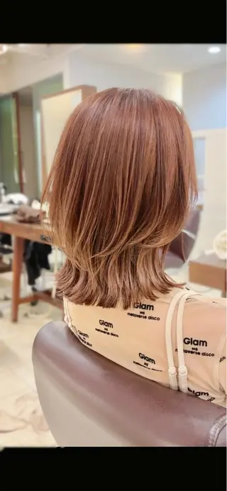 カラー 乙津 寧々のヘアスタイル