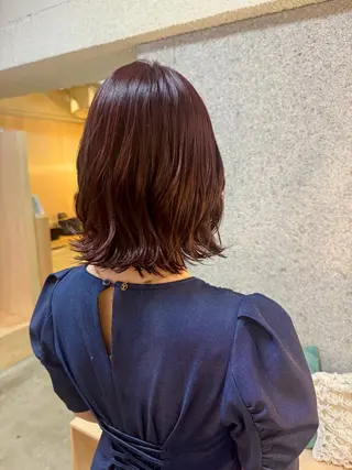 ミディアム カラー illatos あやののヘアスタイル