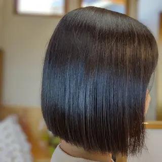 セミロング Threege スリージェのヘアスタイル