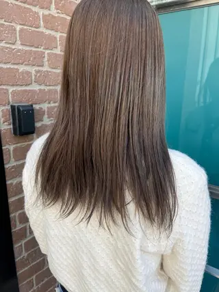 セミロング カラー パーマ ヘアアレンジ メンズ キッズ ネイル マツエク・マツパ アイブロウ 久木原 ゆりのヘアスタイル