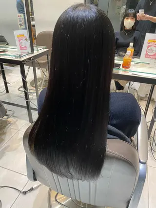 ロング 美髪矯正透明感カラー 江川 和輝のヘアスタイル