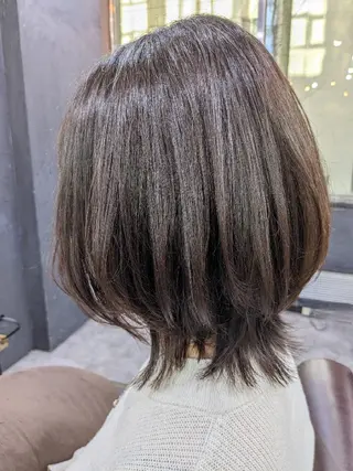 ショート カラー 柴田 えいじのヘアスタイル