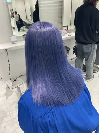 セミロング カラー ヘアアレンジ 🫧モテる💗ダメー ジレスハイトーン🫧のヘアスタイル