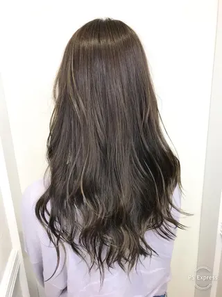 ミディアム AVANCE 長尾 尚悟のヘアスタイル