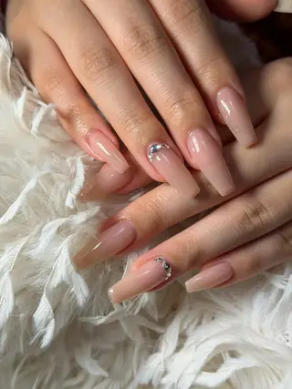 ミディアム Latte Nail 十三のネイルデザイン