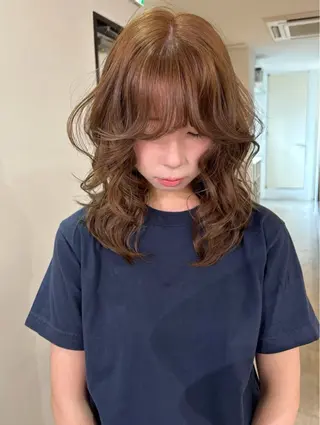 セミロング カラー mizuki/ピンク ベージュ.レイヤーのヘアスタイル