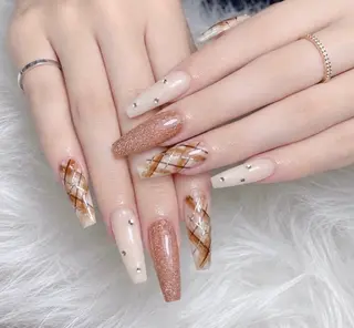 ネイル Lenie Nail Salonのネイルデザイン
