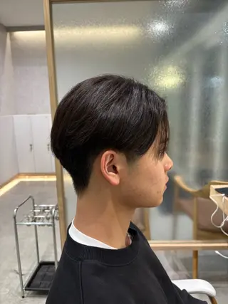 パーマ メンズ 縮毛矯正特化💎& 透明感カラー✨レオのヘアスタイル