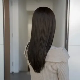 セミロング カラー navile原宿 yumaのヘアスタイル