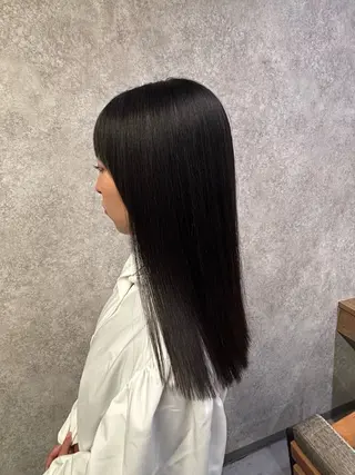 セミロング ボブ.艶髪 髪質改善.縮毛矯正のヘアスタイル