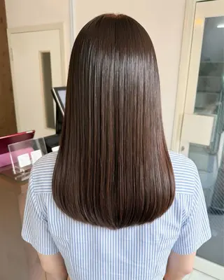 ロング カラー 桃木 杏奈のヘアスタイル