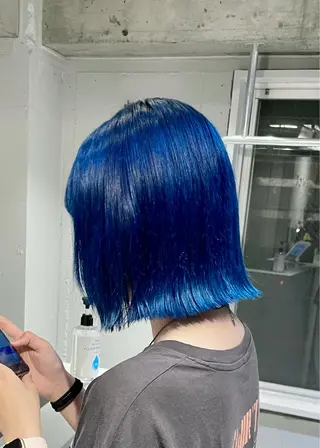 カラー ミルクティーベージュ ブリーチ🖤サヤカのヘアスタイル