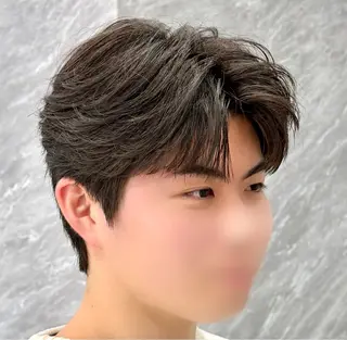 メンズ ulus kobe 藤枝大地のヘアスタイル