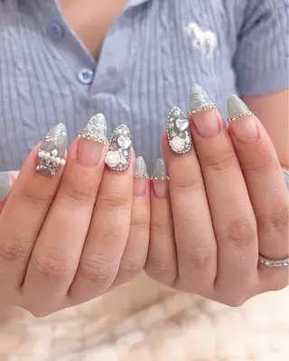 ネイル Nail salon Rhonaのネイルデザイン