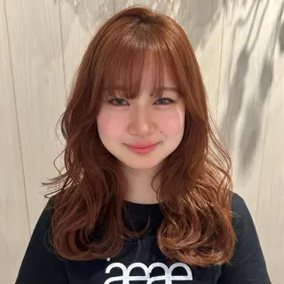 セミロング カラー 🎀髪質改善🎀潤艶 ストレート💖くるみのヘアスタイル