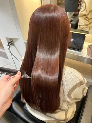 カラー 江田 彩那のヘアスタイル