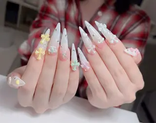 ネイル Lenie Nail Salonのネイルデザイン