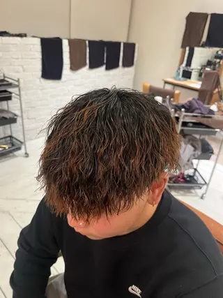 ショート パーマ メンズ特化 山崎  蓮のヘアスタイル