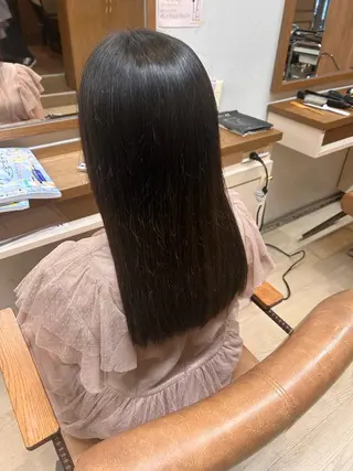ロング 井上 愛梨のヘアスタイル