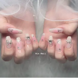 ネイル HIN NAILのネイルデザイン